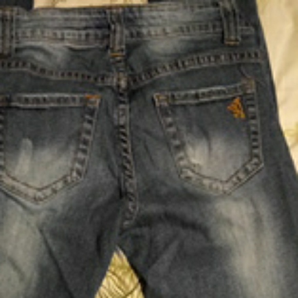 VIP Jeans - Picture 5 of 7